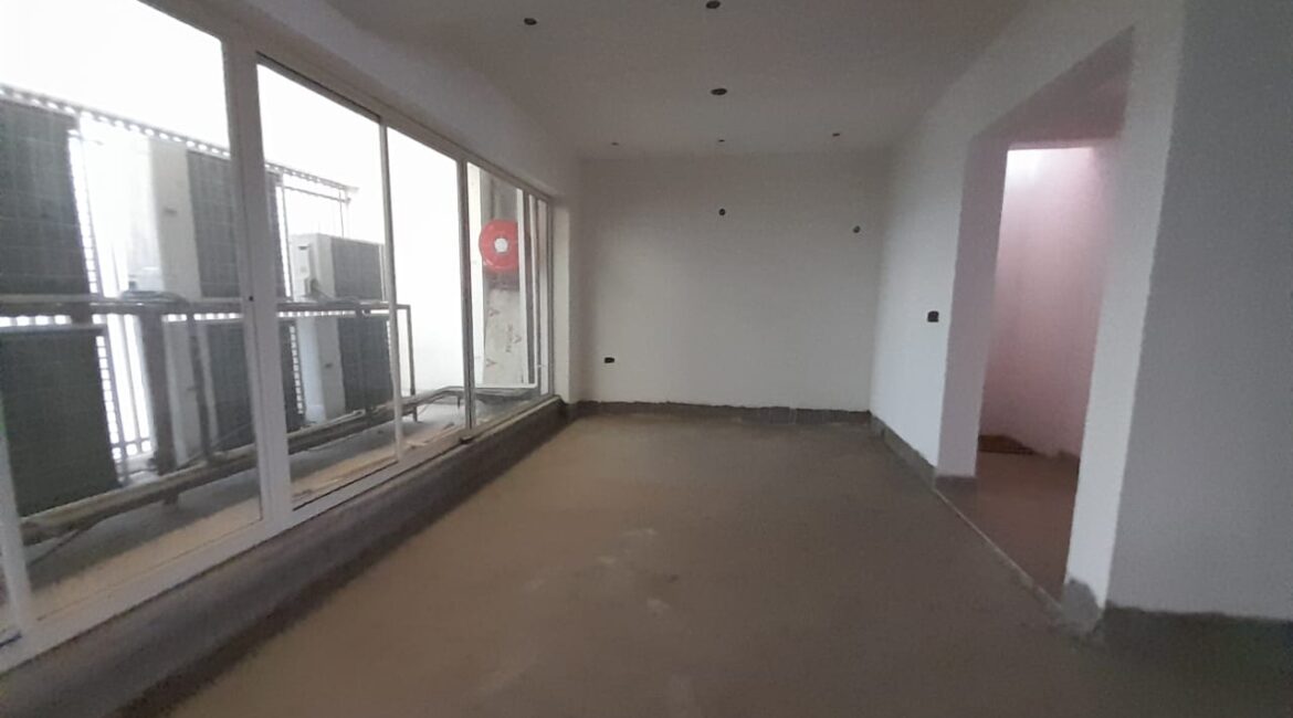 Commercial Space For Office,Shop,Showroom